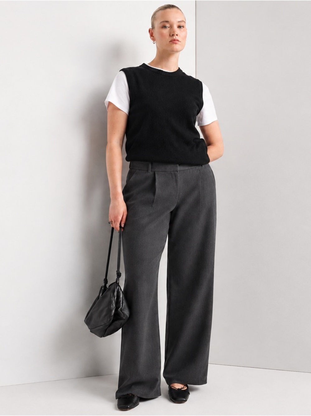 Abercrombie & Fitch Sloan Curve Love Petite Wide-Leg Trousers in Charcoal